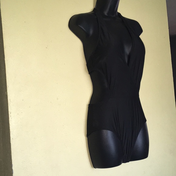 NWT Sexy One Piece swimsuit size S. - Picture 6 of 14